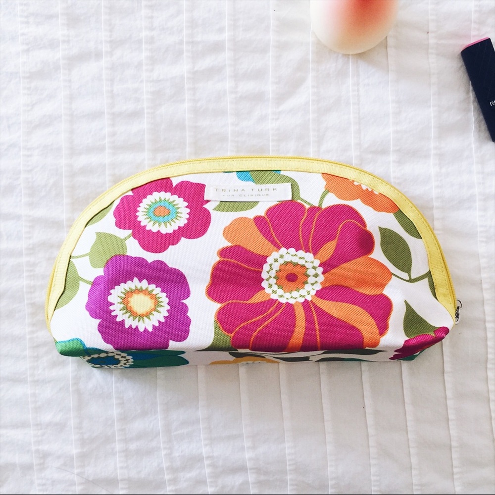 NWOT🌿 Trina Turk Makeup Bag